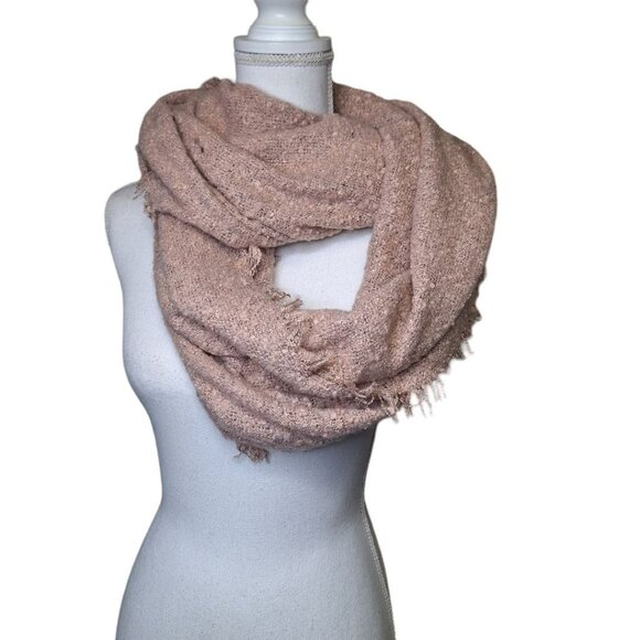 Ardene Large Pink Scarf Inifinity Long Soft Warm Wide Fring - Picture 9 of 9